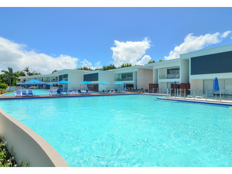 6 Pool/19-37 St Crispins Avenue, Port Douglas QLD 4877