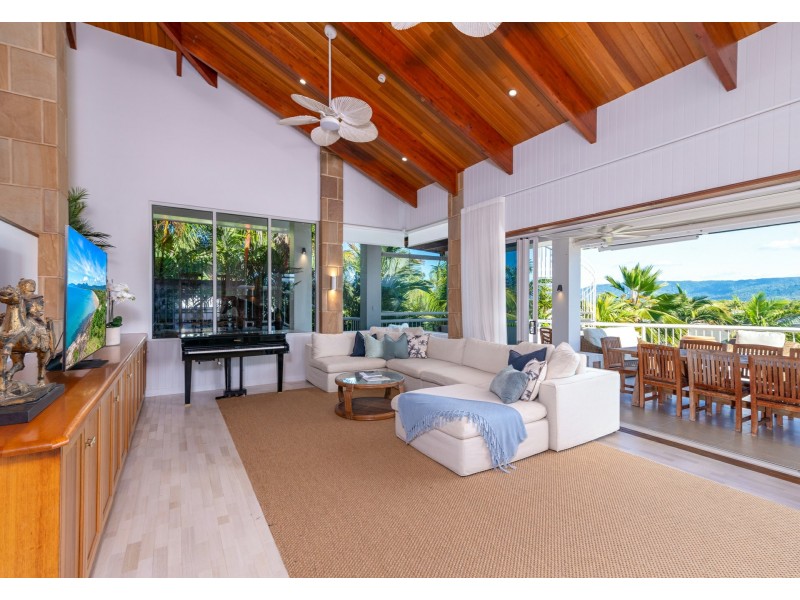 57 Murphy Street, Port Douglas QLD 4877