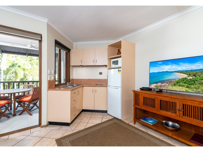 25 Hibiscus Gardens/22-24 Owen Street, Port Douglas QLD 4877
