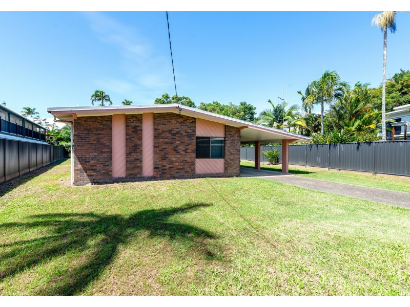 6 Triton Crescent, Port Douglas QLD 4877