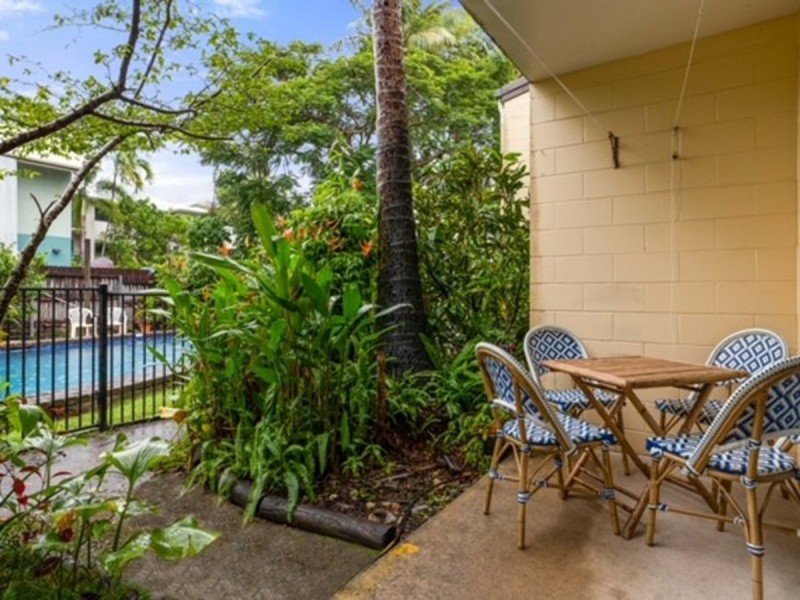 2/65 Davidson Street, Port Douglas QLD 4877