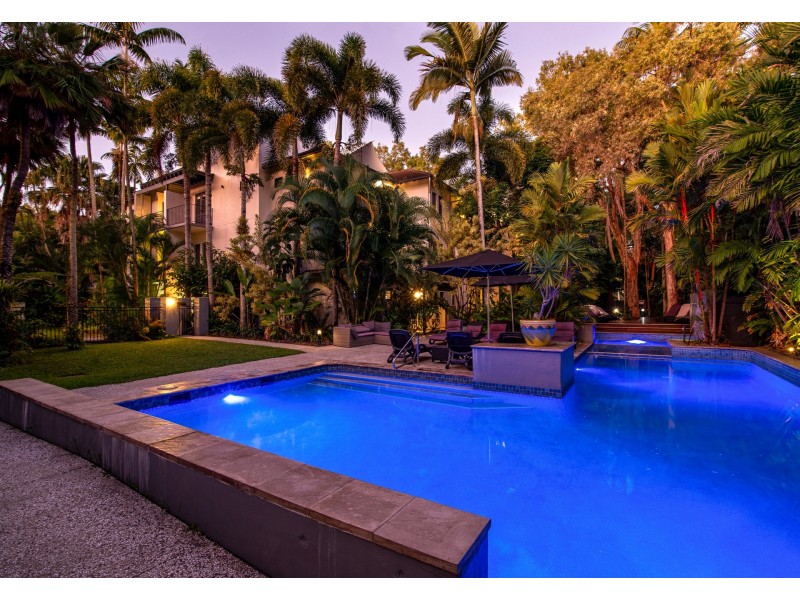 12/62-64 Davidson Street, Port Douglas QLD 4877