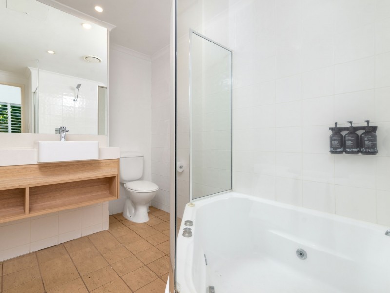 8 Portsea/70-76 Davidson Street, Port Douglas QLD 4877