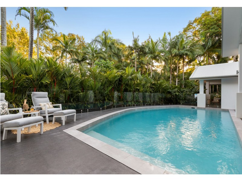 1/2-12 Reef Street, Port Douglas QLD 4877