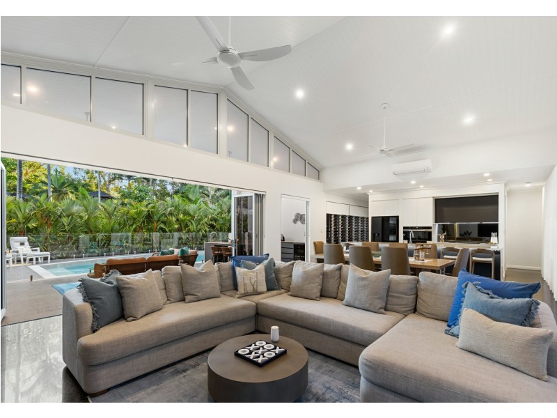 1/2-12 Reef Street, Port Douglas QLD 4877