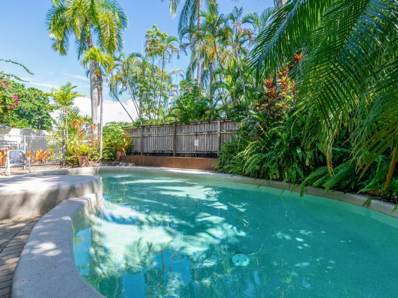 4/4 Davidson Street, Port Douglas QLD 4877