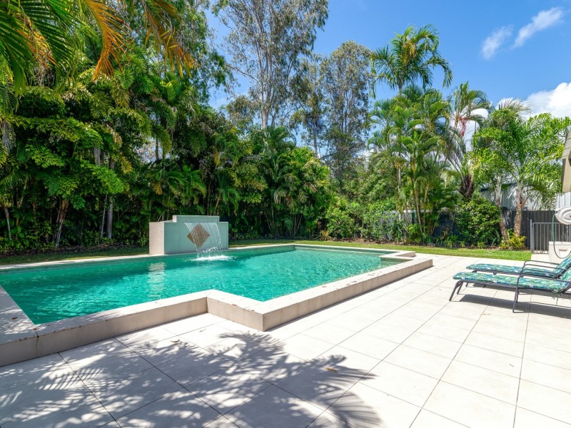 18 Birdwing Street, Port Douglas QLD 4877