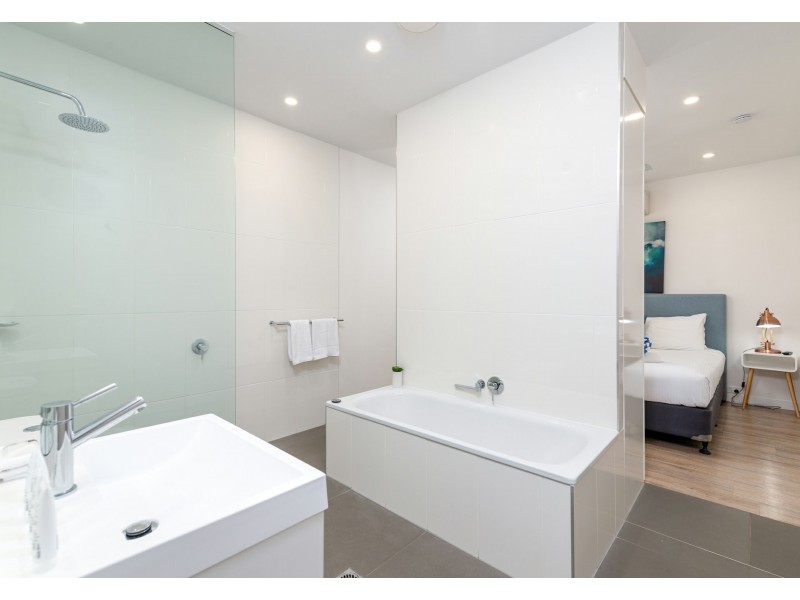 8 Pool/19-37 St Crispins Avenue, Port Douglas QLD 4877