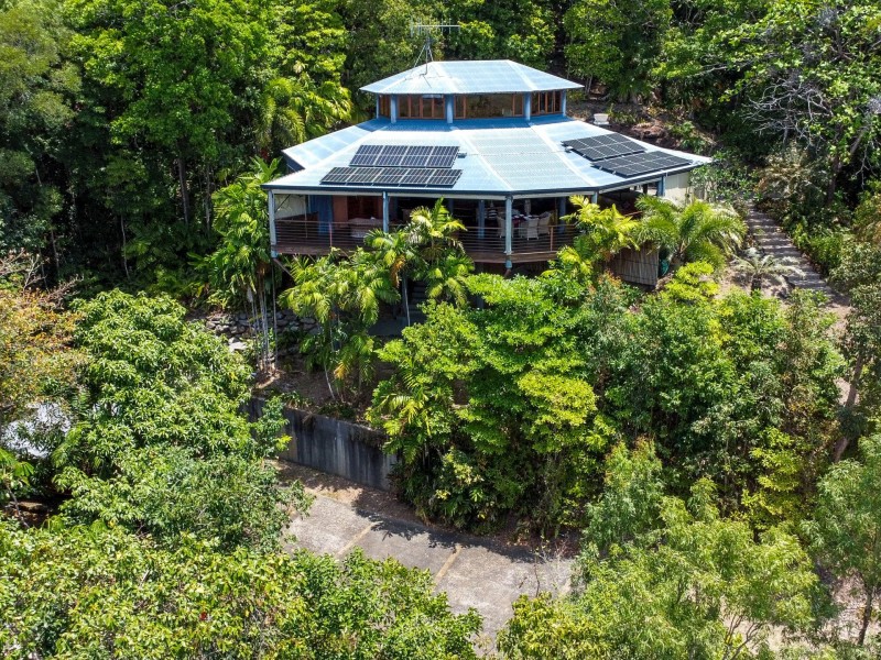 68 Ocean View Road Killaloe, Port Douglas QLD 4877