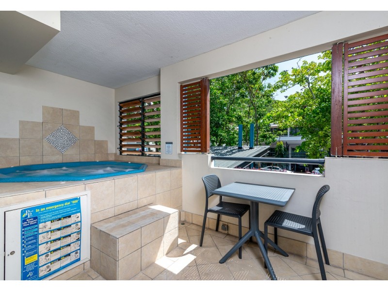 33/21 Macrossan St, Port Douglas QLD 4877
