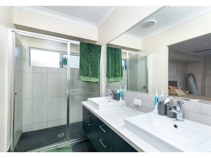 9 Barrbal Drive, Cooya Beach QLD 4873