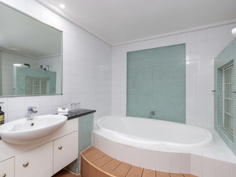 7 Peninsula/9-13 Esplanade, Port Douglas QLD 4877