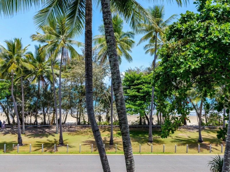 30 Peninsula/9-13 Esplanade, Port Douglas QLD 4877