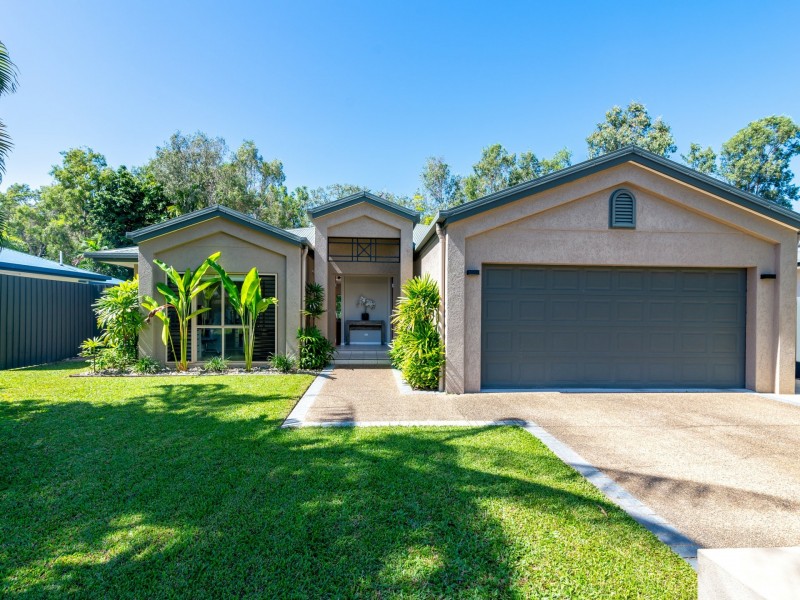 16 Birdwing Street, Port Douglas QLD 4877