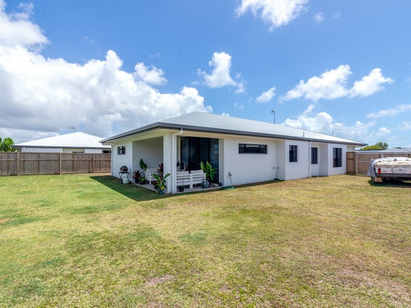 3 Kudi Close, Cooya Beach QLD 4873