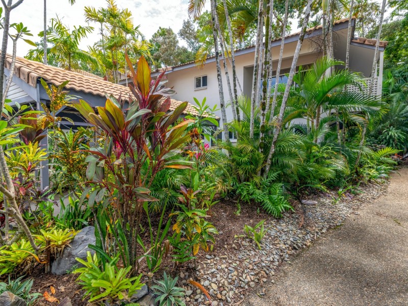 103/121-137 Port Douglas Road, Port Douglas QLD 4877