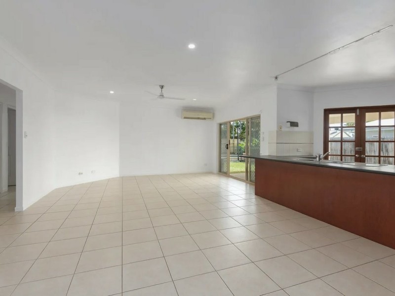 41 Birdwing Street, Port Douglas QLD 4877