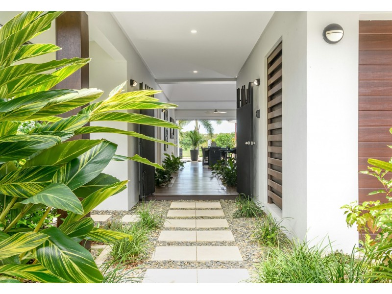 9 Cascade Drive, Port Douglas QLD 4877