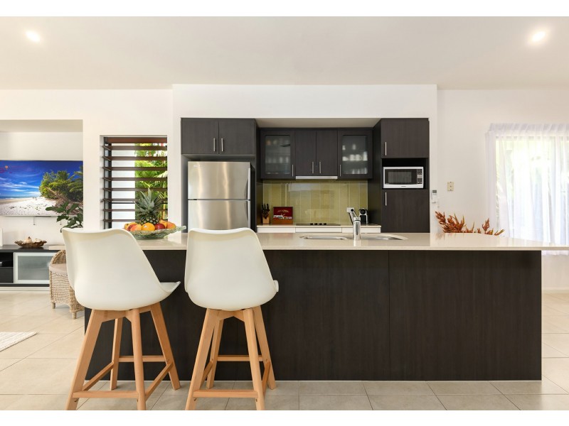 9 Cascade Drive, Port Douglas QLD 4877