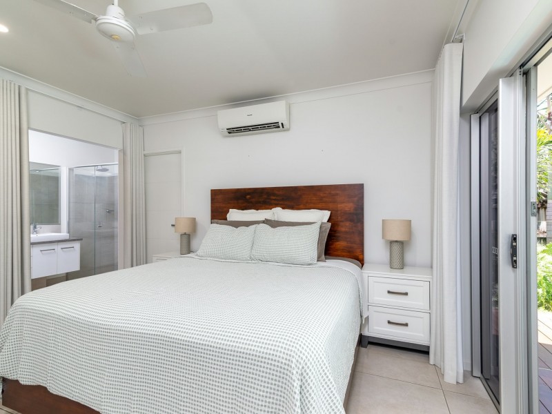 69 Milman Drive, Port Douglas QLD 4877