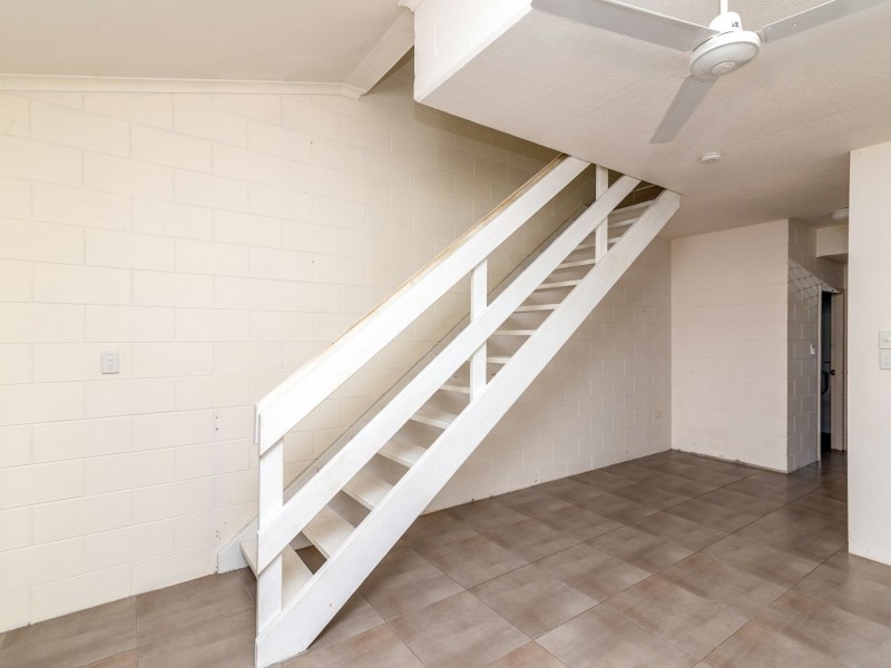 Unit 1/15 Triton Crescent, Port Douglas QLD 4877