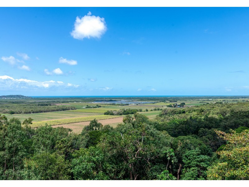 68 Ocean View Drive Ridge Estate, Port Douglas QLD 4877