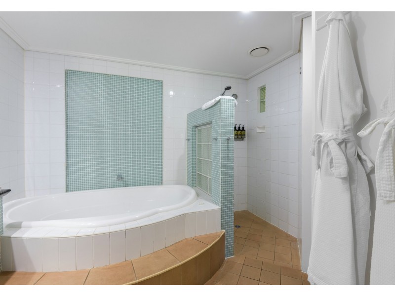 5 Peninsula/9-13 Esplanade, Port Douglas QLD 4877