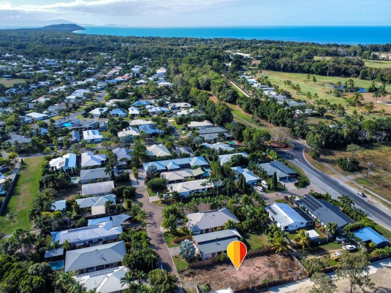 11 Yiki Street, Port Douglas QLD 4877