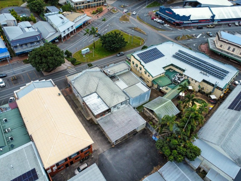 6 Front Street, Mossman QLD 4873