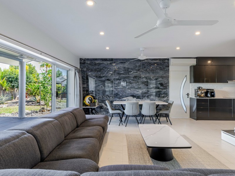 3 Jewel Close, Port Douglas QLD 4877