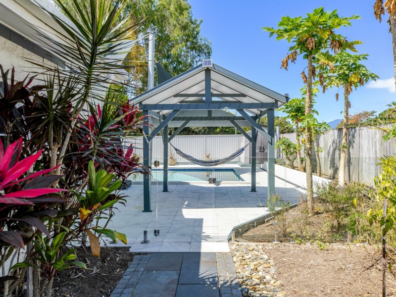 3 Jewel Close, Port Douglas QLD 4877