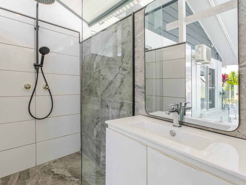 3 Jewel Close, Port Douglas QLD 4877