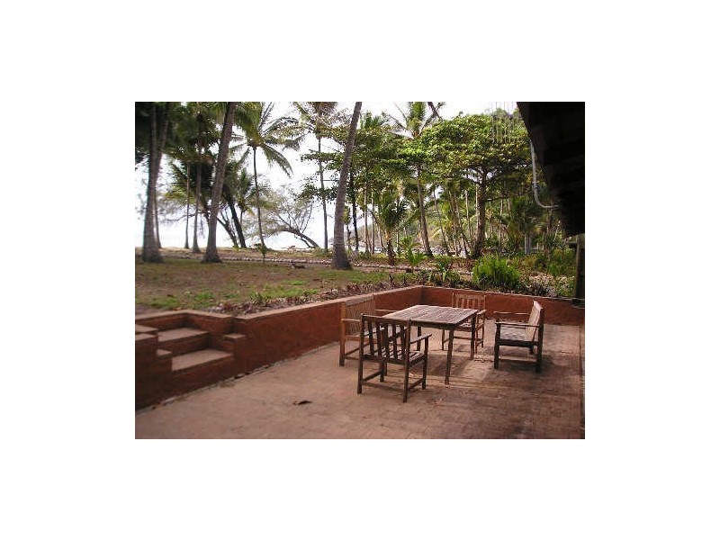 27 Oak Beach Road via Oak Beach, Port Douglas QLD 4877