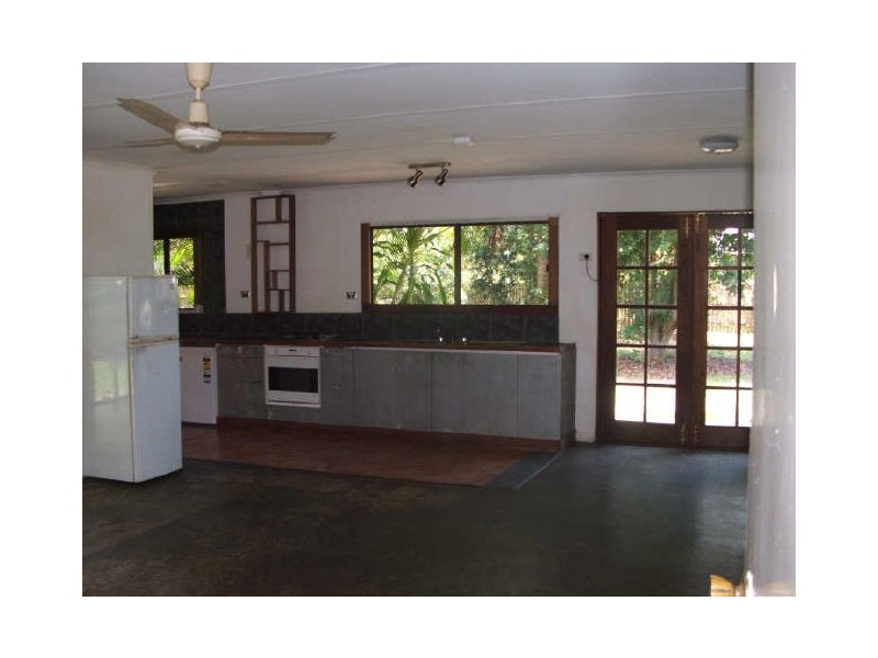 20 Palm Street, Cooya Beach QLD 4873