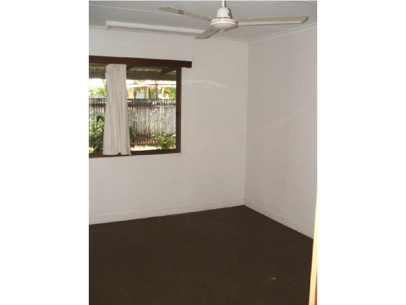 20 Palm Street, Cooya Beach QLD 4873