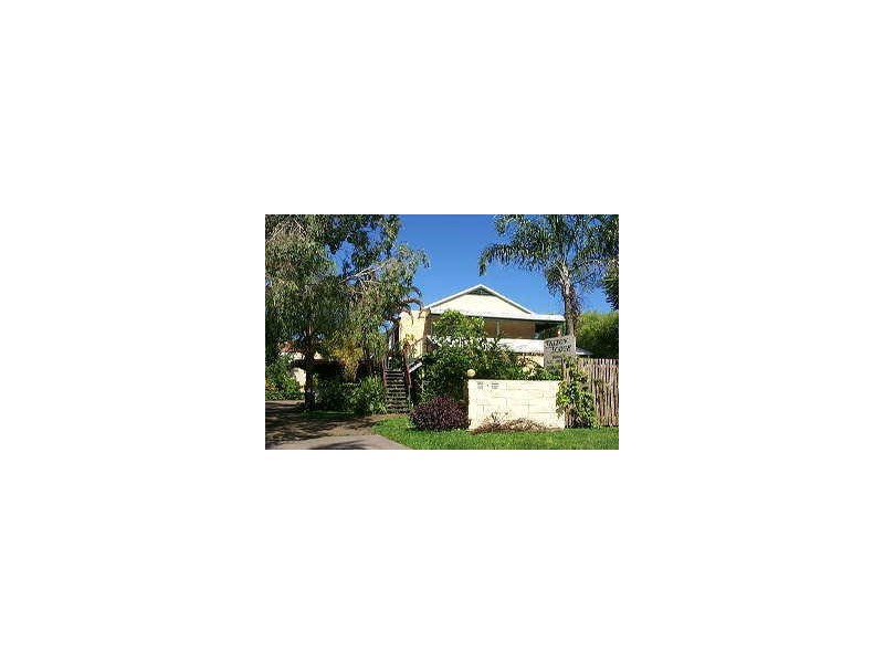 Unit 9 Triton Crescent (Triton Lodge), Port Douglas QLD 4877