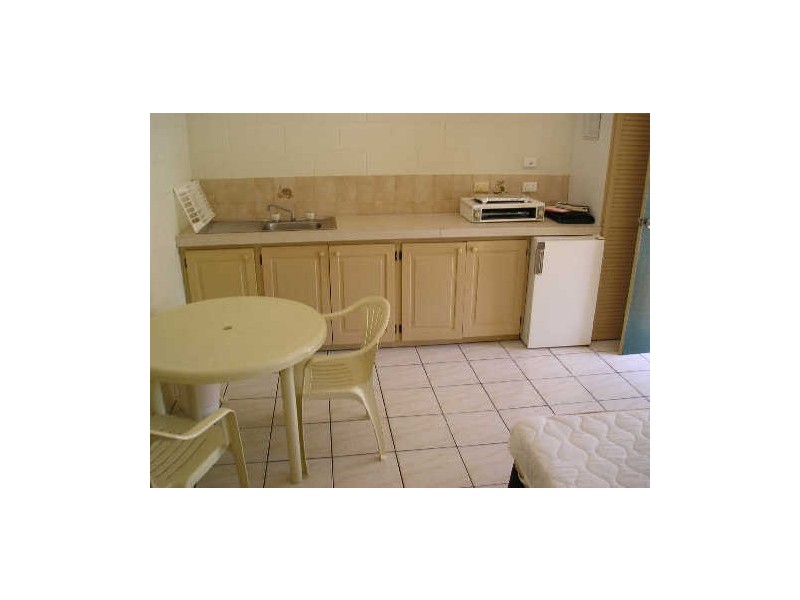 Unit 9 Triton Crescent (Triton Lodge), Port Douglas QLD 4877