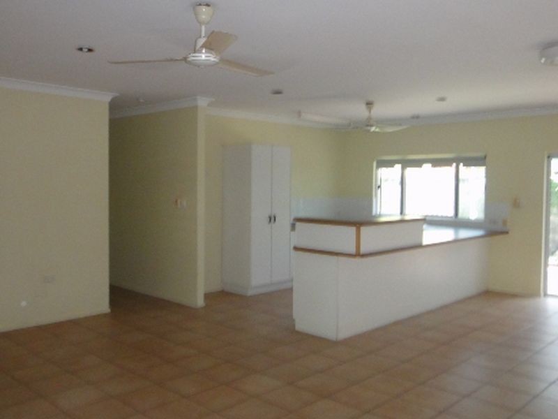 2/9 Andrews Close, Port Douglas QLD 4877