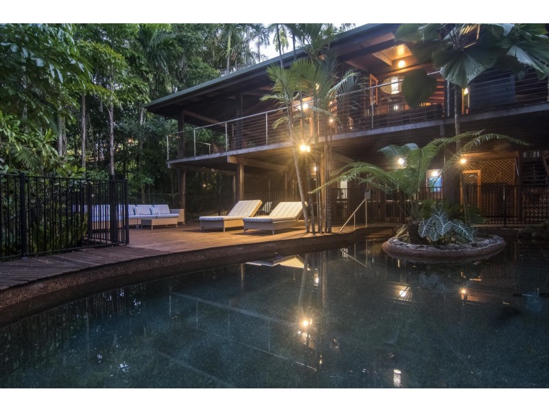 19 Murphy Street, Port Douglas QLD 4877