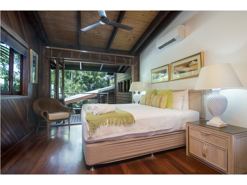 19 Murphy Street, Port Douglas QLD 4877