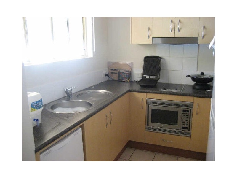 17/35 Davidson St (Central Plaza), Port Douglas QLD 4877