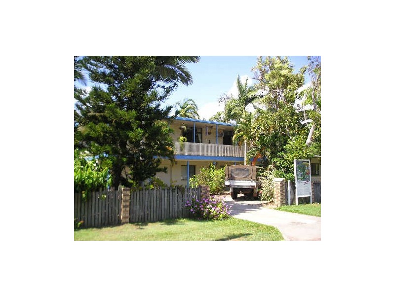 15 Barrier Street, Port Douglas QLD 4877
