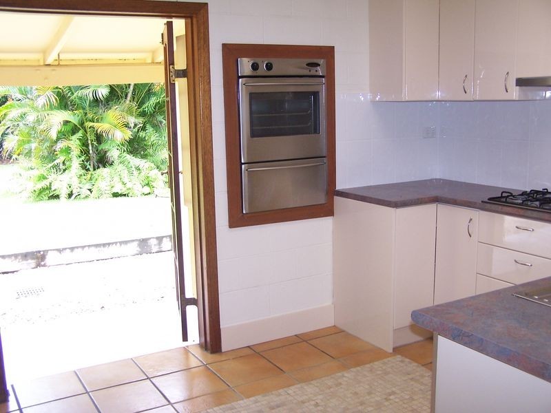 3 Sorrento Crescent, Port Douglas QLD 4877