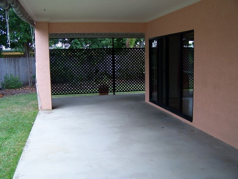 9 Lorikeet Close, Port Douglas QLD 4877