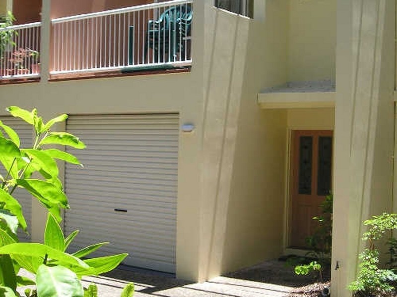 2 Atoll Court/3-5 Atoll Close, Port Douglas QLD 4877