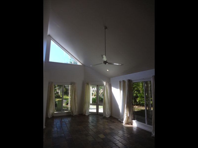 20 Albatross Close, Cooya Beach QLD 4873