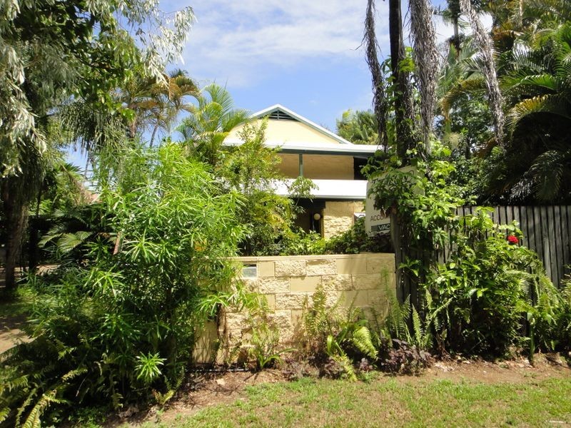 4 Triton Lodge Triton Crescent, Port Douglas QLD 4877