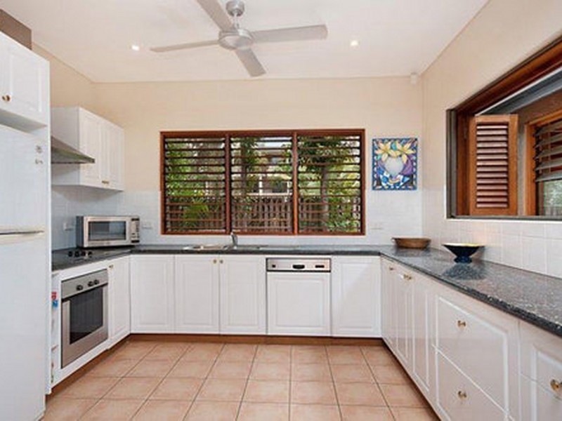 3/6 Davidson Street, Chez Willow, Port Douglas QLD 4877