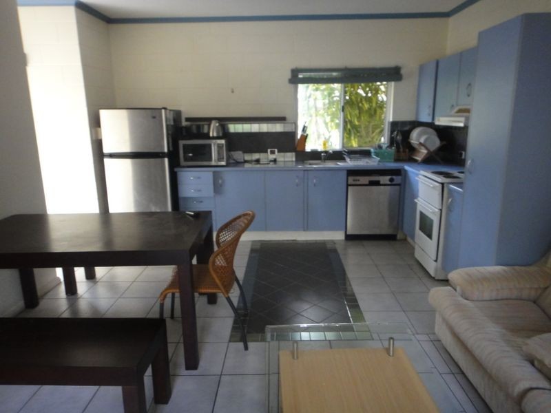 2/32-34 Mudlo Street, Somers, Port Douglas QLD 4877