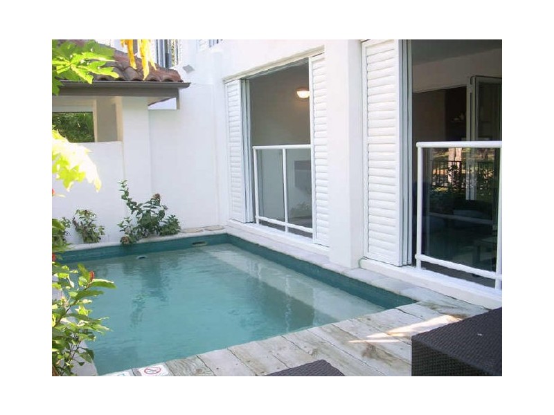 Port Douglas QLD 4877